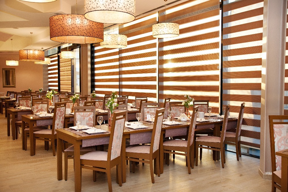 Restaurant West City Hotel Acum